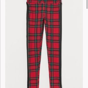 Red/green plaid leggings